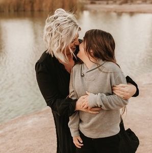 Meet your Posher, Veronica